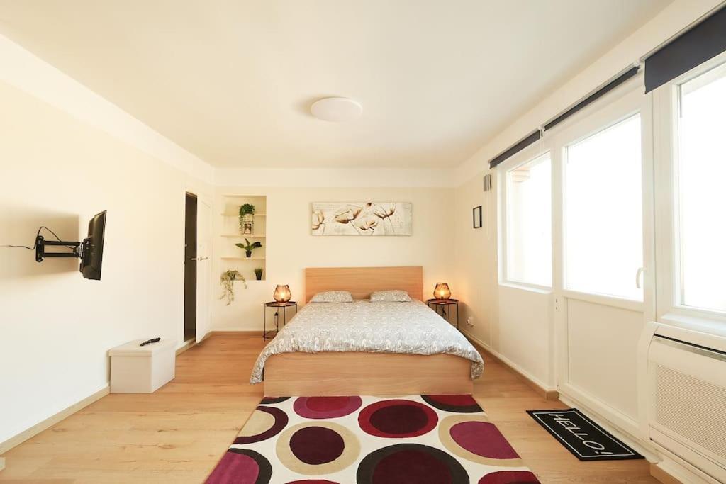 Studio-Balcon Center Of 蒙斯 外观 照片